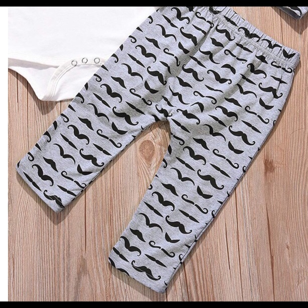 SOLD 3 pieces baby clothe SOLD